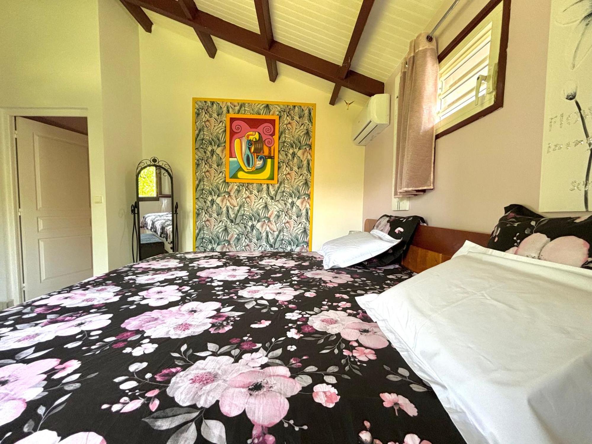 La Maison Creole Du Flamboyant - Proche Des Plages Anse-Bertrand Bagian luar foto